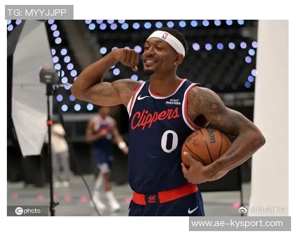 比尔表示愿意在防守端投入更多精力并做好心理准备为球队牺牲