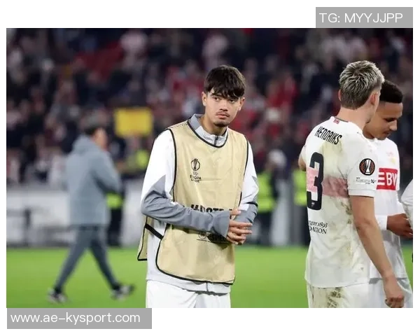 斯图加特总监回应仁皇魔军对斯蒂勒的报价传闻与谈判进展 斯图加特总监回应仁皇魔军对斯蒂勒的报价传闻与谈判进展