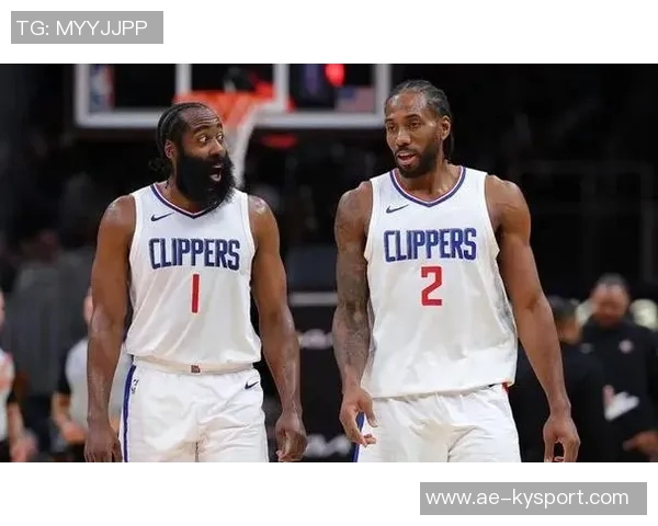 快船近期状态火热小卡领衔进攻效率高居联盟榜首 快船近期状态火热小卡领衔进攻效率高居联盟榜首